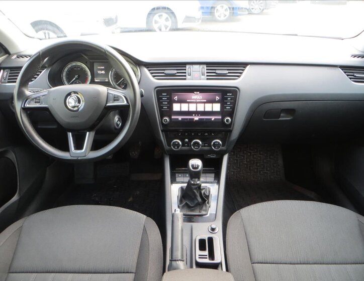 Škoda Octavia 22