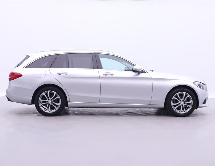 Mercedes-Benz Třídy C 8