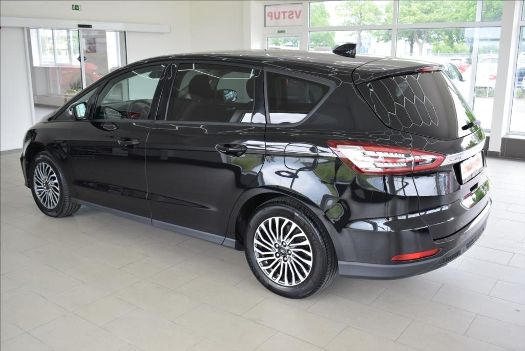 Ford S-MAX MPV 2,0 l 110 kw