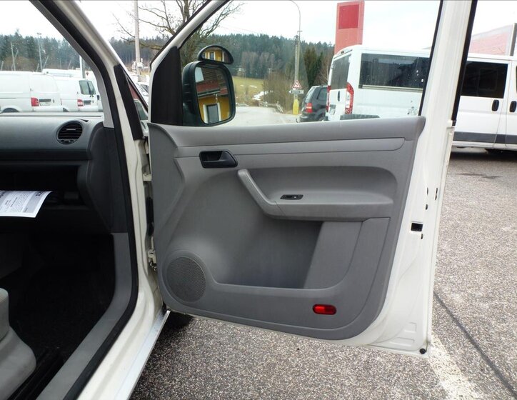 Volkswagen Caddy Skříň 1,9 l 55 kw