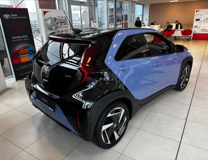 Toyota Aygo Hatchback 1,5 l 85 kw