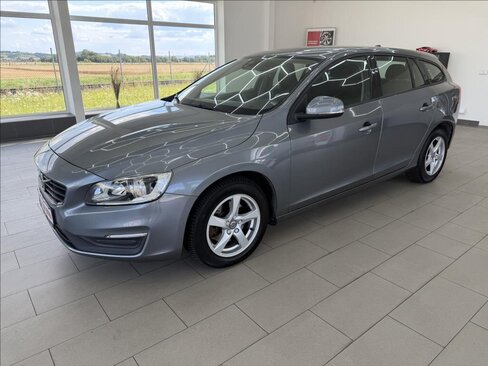 Volvo V60 Kombi 2,0 l 88 kw