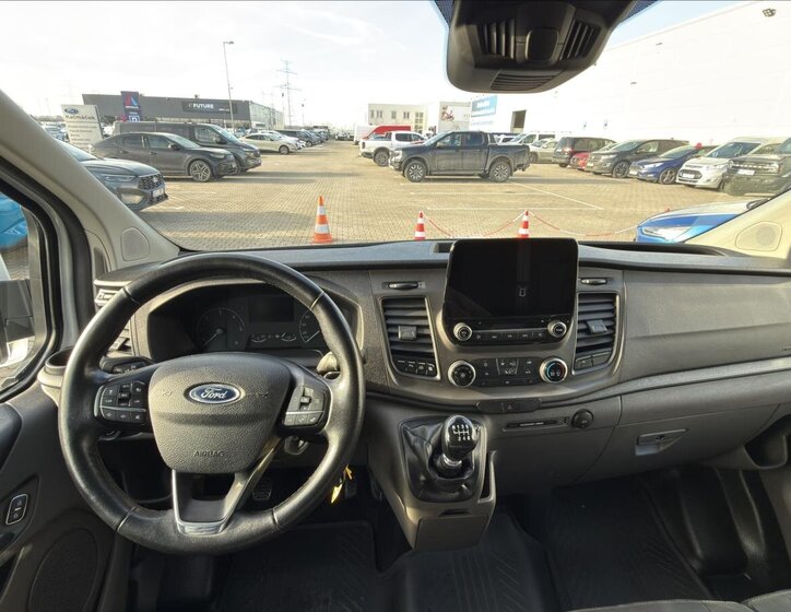 Ford Transit Custom 18