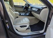 Volkswagen Touareg 29