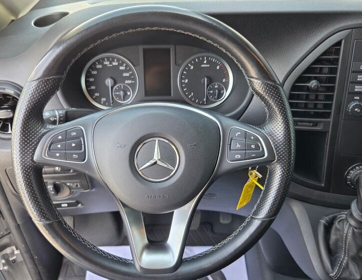 Mercedes-Benz Vito VAN / Minibus 2,0 l 120 kw