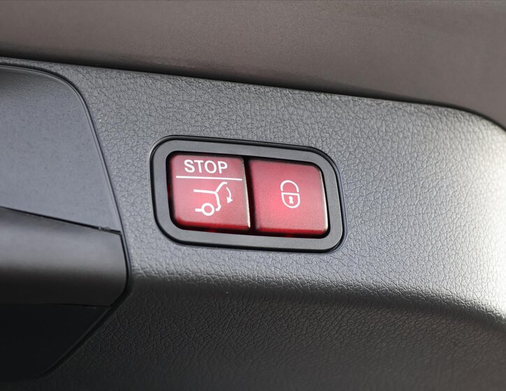 Mercedes-Benz GLB SUV 2,0 l 110 kw