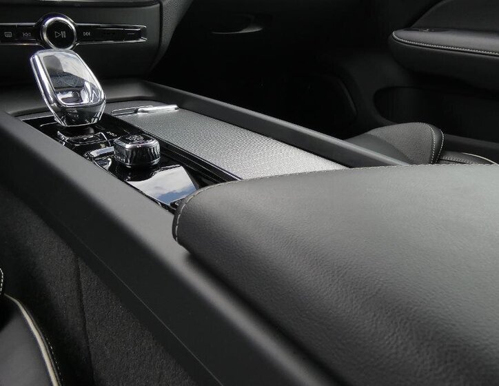 Volvo V60 Kombi 2,0 l 145 kw