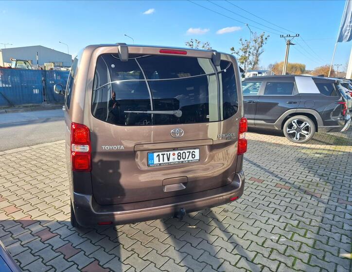 Toyota ProAce Verso 5