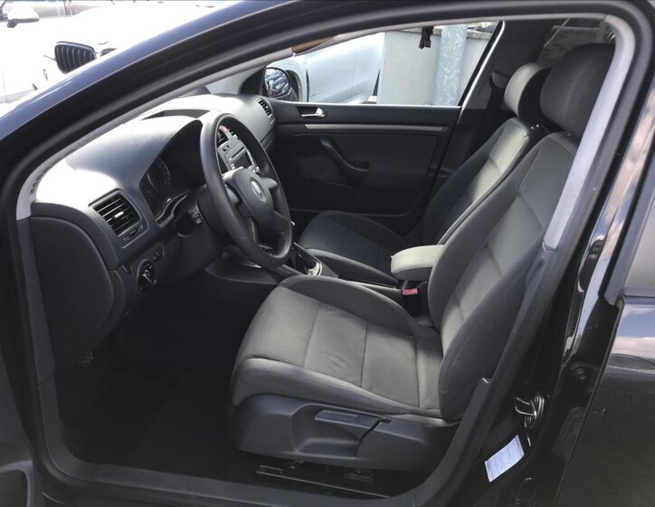 Volkswagen Golf Hatchback 1,6 l 85 kw