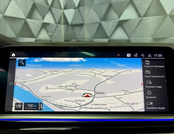 BMW X7 SUV / Terénní 3,0 l 250 kw