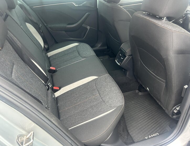 Škoda Kamiq Hatchback 999,0 85 kw