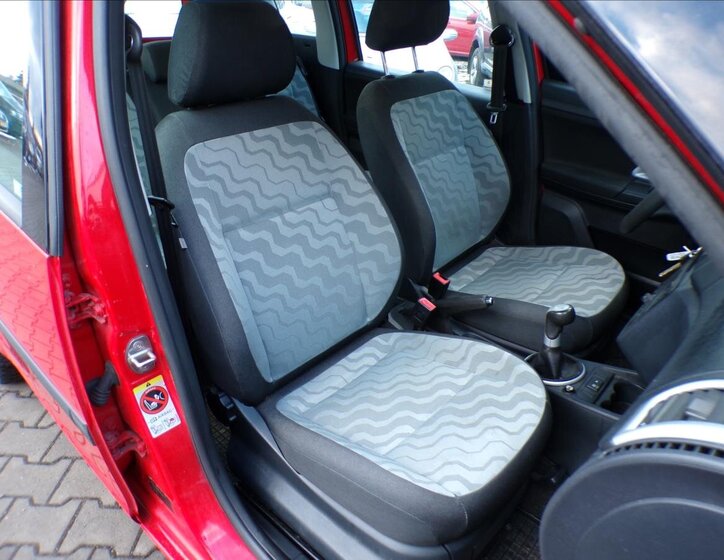 Škoda Roomster Kombi 1,4 l 63 kw