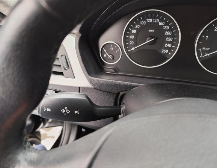 BMW Řada 3 Kombi 2,0 l 180 kw