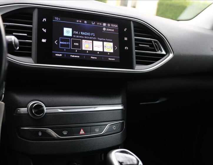 Peugeot 308 Kombi 1,5 l 96 kw