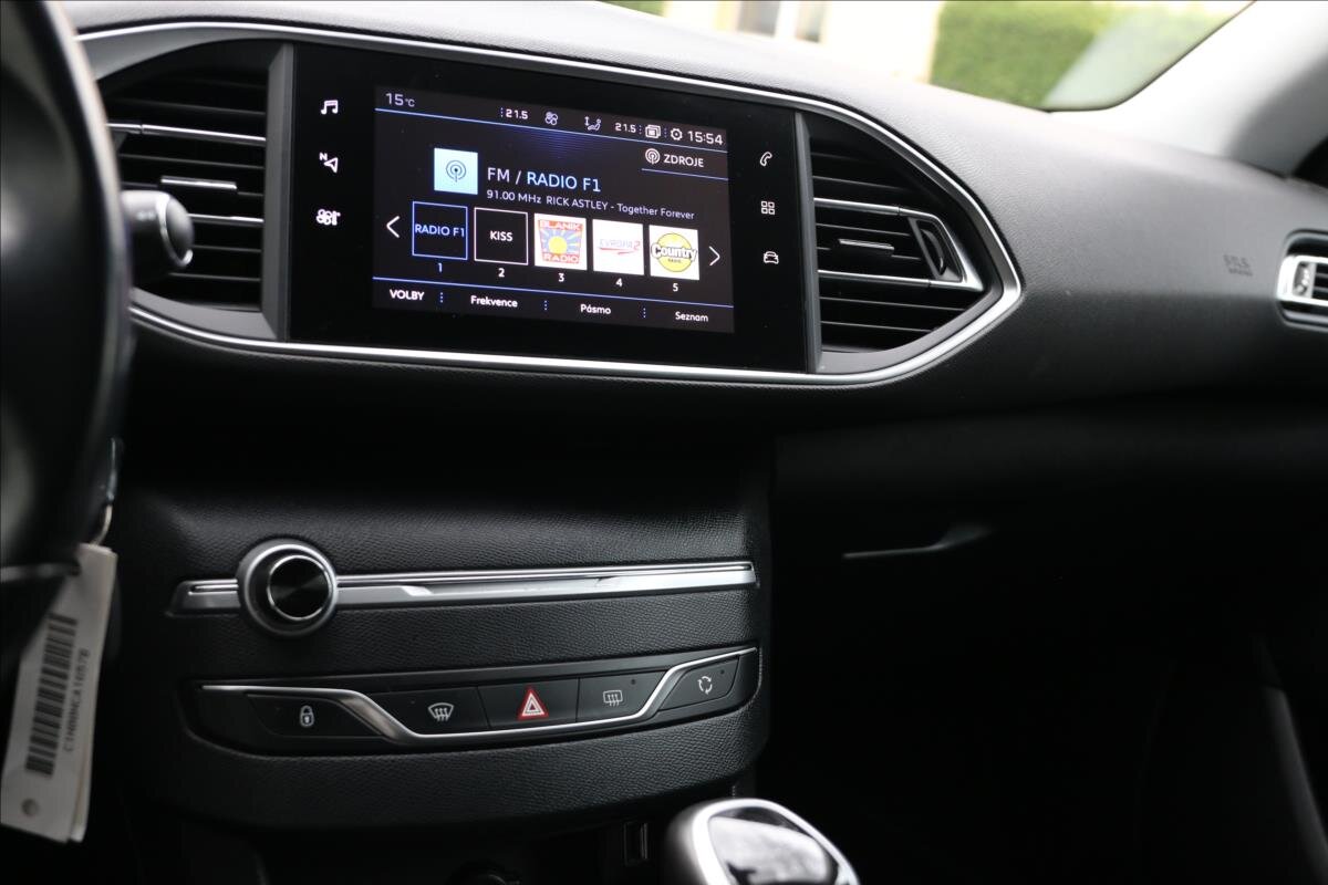 Peugeot 308 Kombi 1,5 l 96 kw