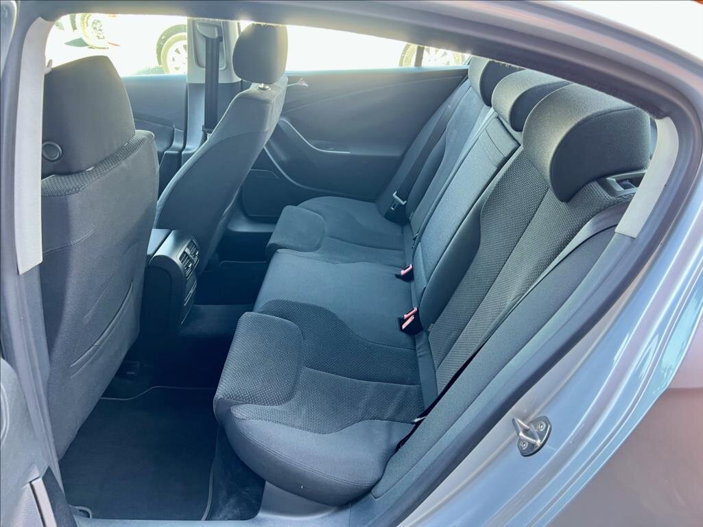 Volkswagen Passat Sedan / Limuzína 2,0 l 110 kw