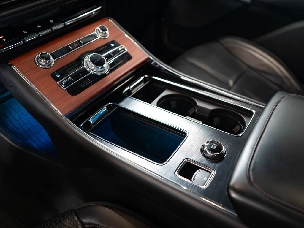 Lincoln Aviator SUV 3,0 l 298 kw