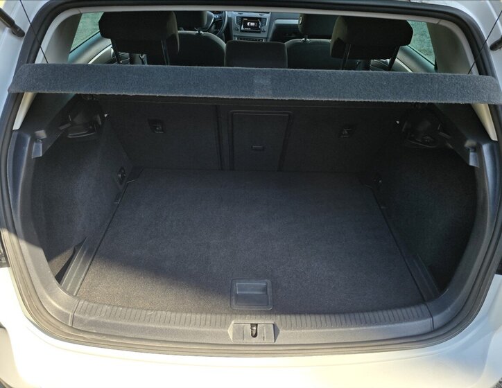 Volkswagen Golf Hatchback 1,2 l 63 kw