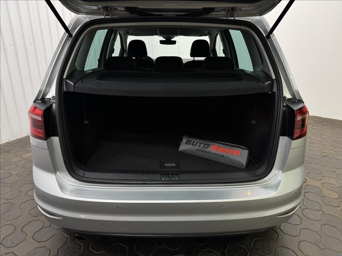 Volkswagen Golf Sportsvan MPV 1,6 l 81 kw