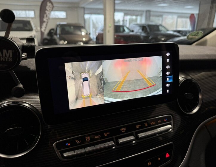 Mercedes-Benz Třídy V Kombi 2,0 l 174 kw