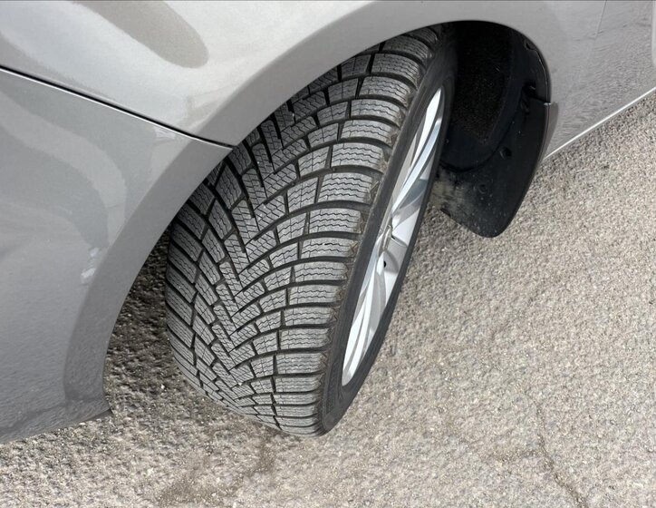 Opel Meriva MPV 1,4 l 88 kw