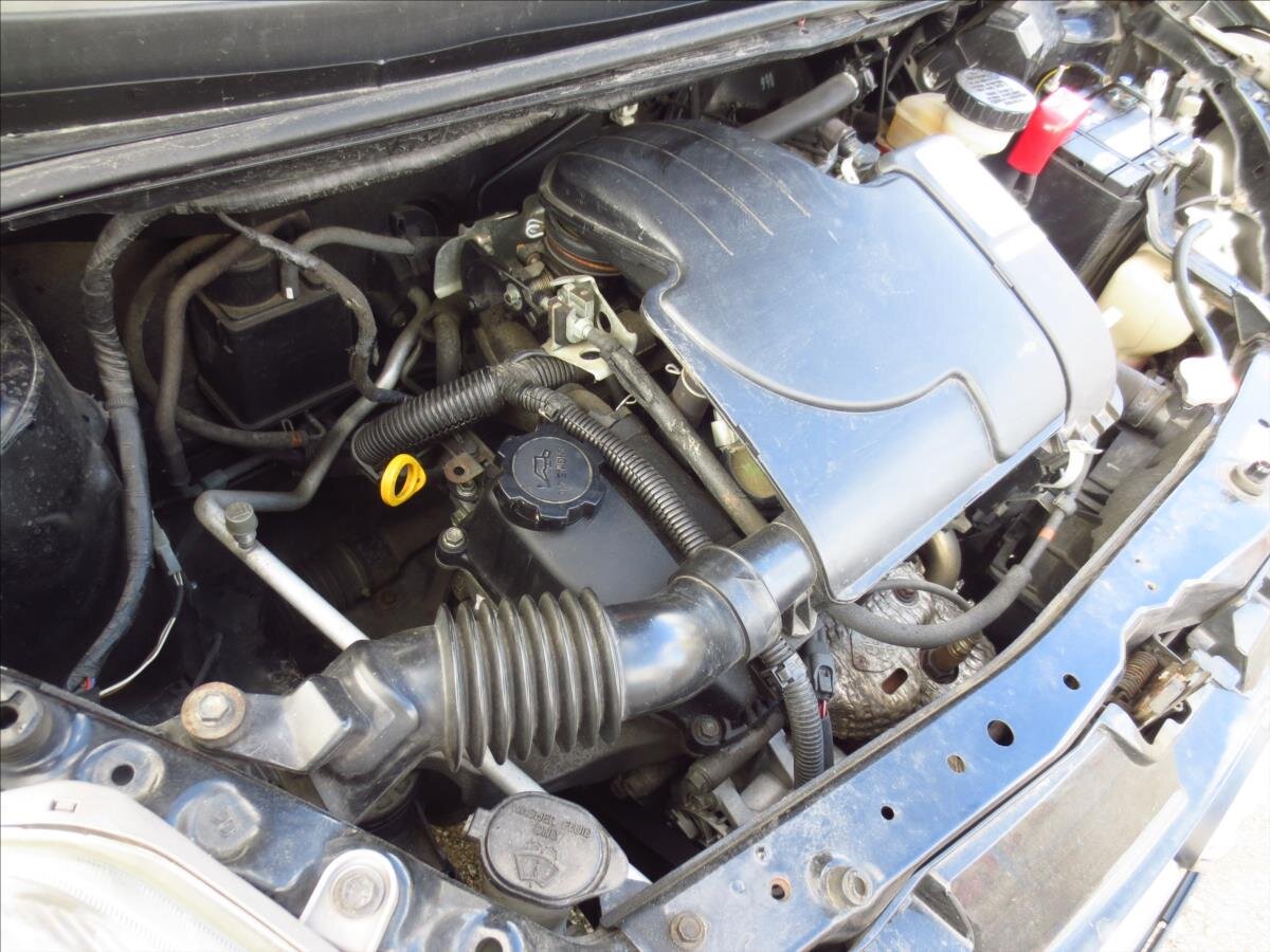 Subaru Justy Hatchback 998,0 51 kw