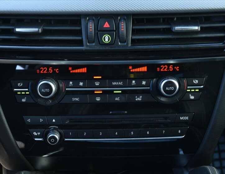 BMW X6 SUV / Terénní 3,0 l 190 kw