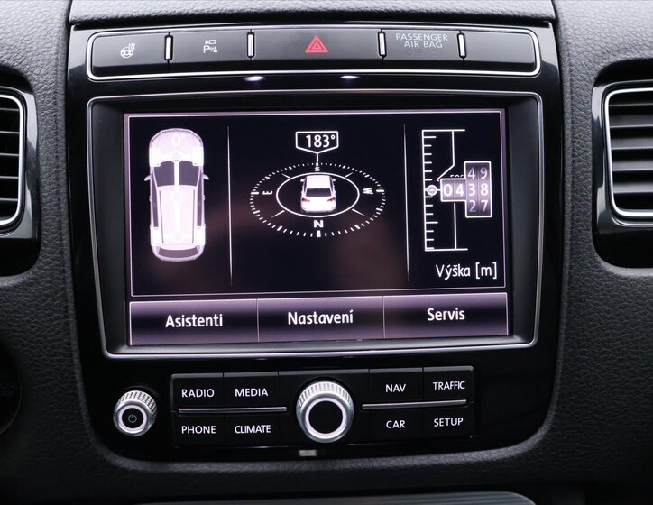 Volkswagen Touareg SUV / Terénní 3,0 l 193 kw