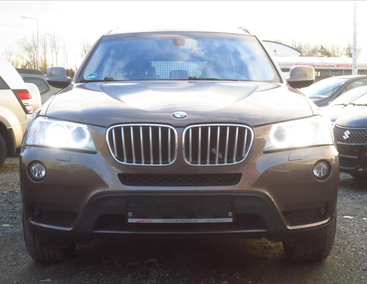 BMW X3 8