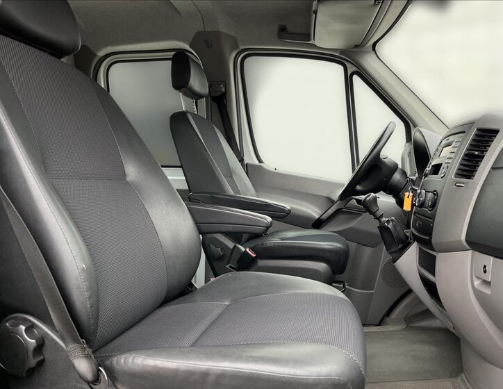 Mercedes-Benz Sprinter 15