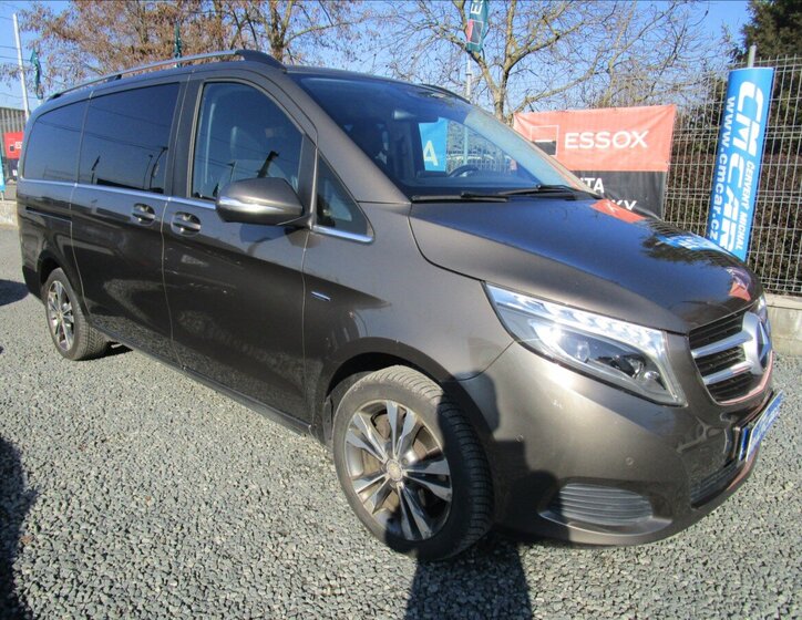 Mercedes-Benz Třídy V Kombi 2,1 l 140 kw