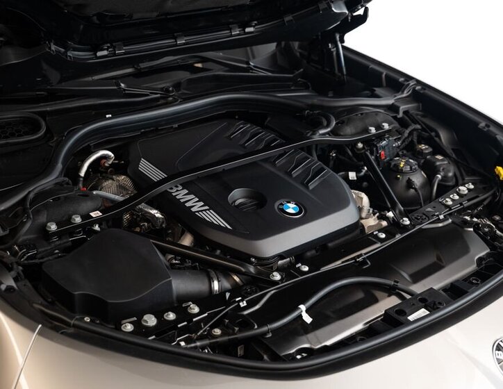 BMW Řada 7 Sedan / Limuzína 3,0 l 220 kw
