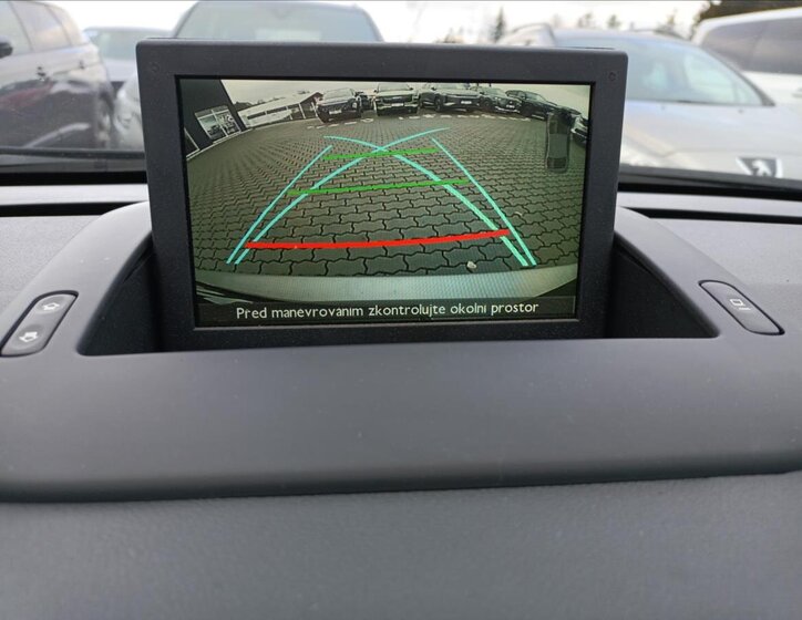 Peugeot 5008 SUV 1,6 l 88 kw