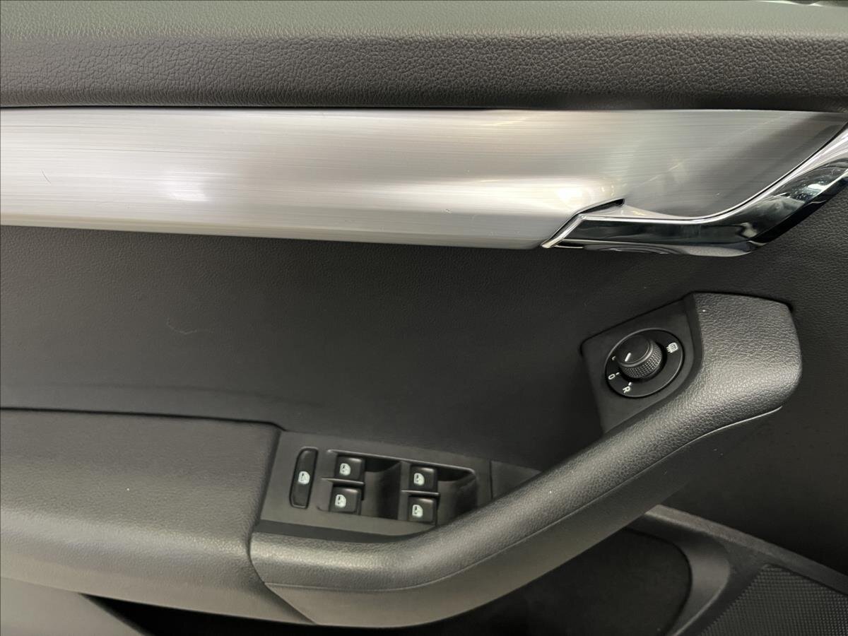 Škoda Octavia Liftback 1,8 l 132 kw