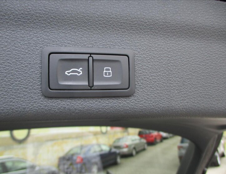 Audi A6 Allroad Kombi 3,0 l 210 kw