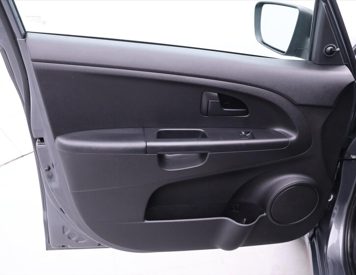 KIA Venga Hatchback 1,4 l 66 kw