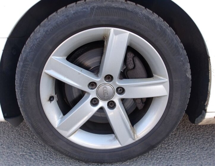 Audi A4 Kombi 3,0 l 176 kw