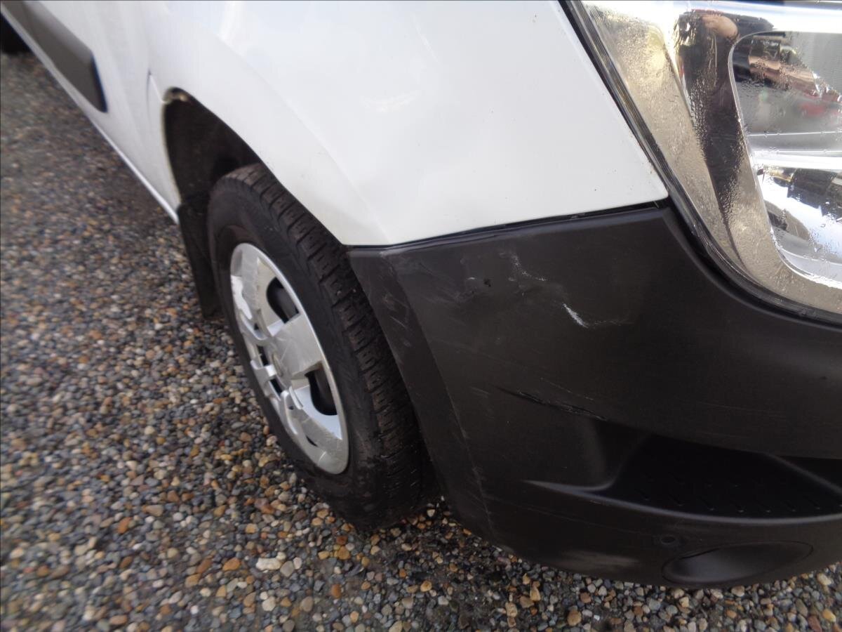 Nissan Interstar Skříň 2,3 l 110 kw