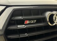 Audi SQ7 SUV / Terénní 4,0 l 320 kw