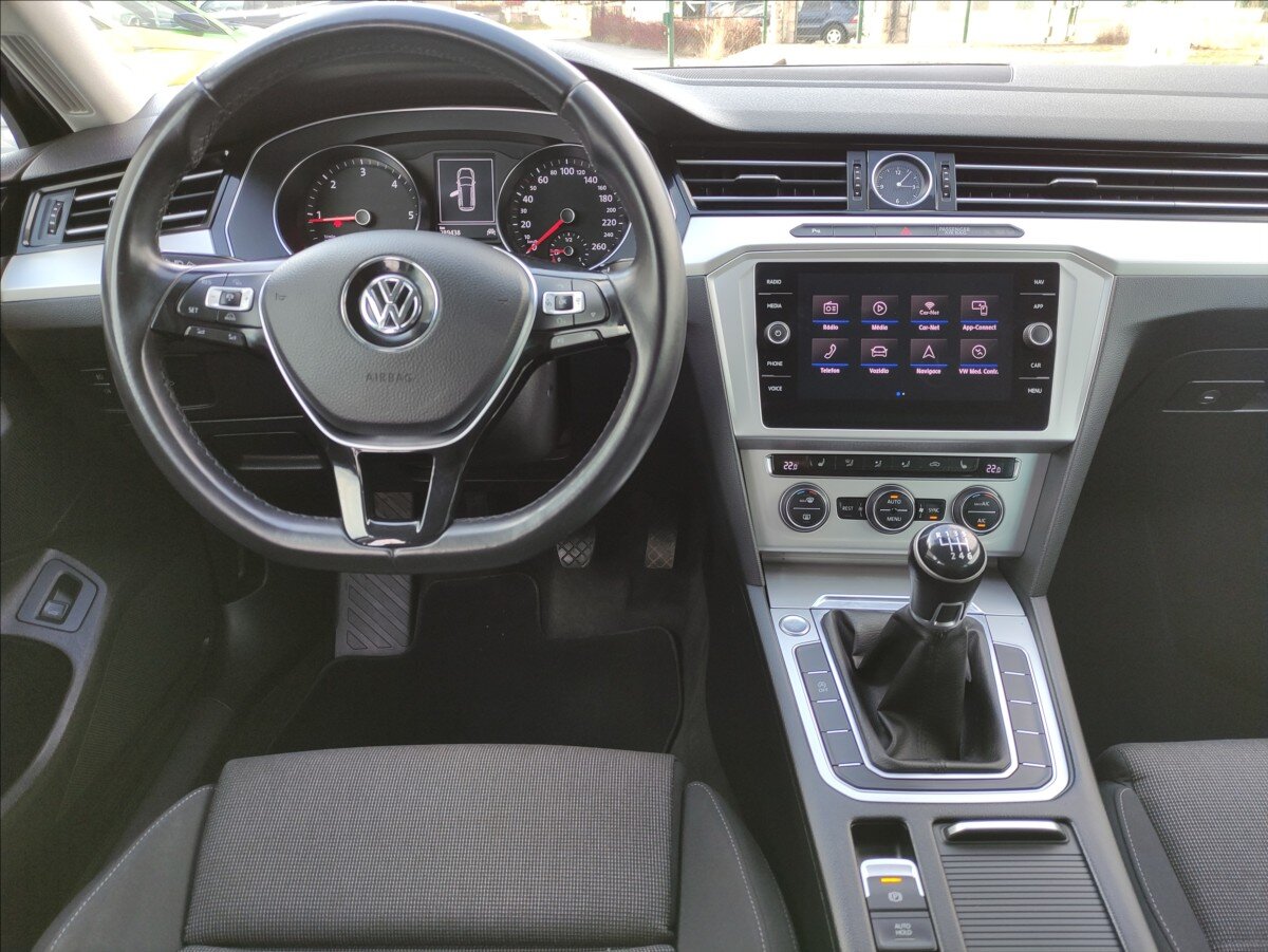 Volkswagen Passat Kombi 2,0 l 110 kw