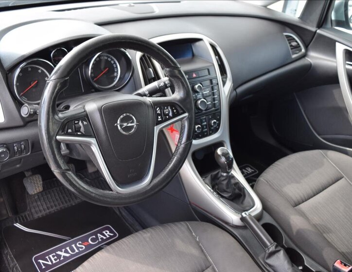 Opel Astra Kombi 1,7 l 81 kw