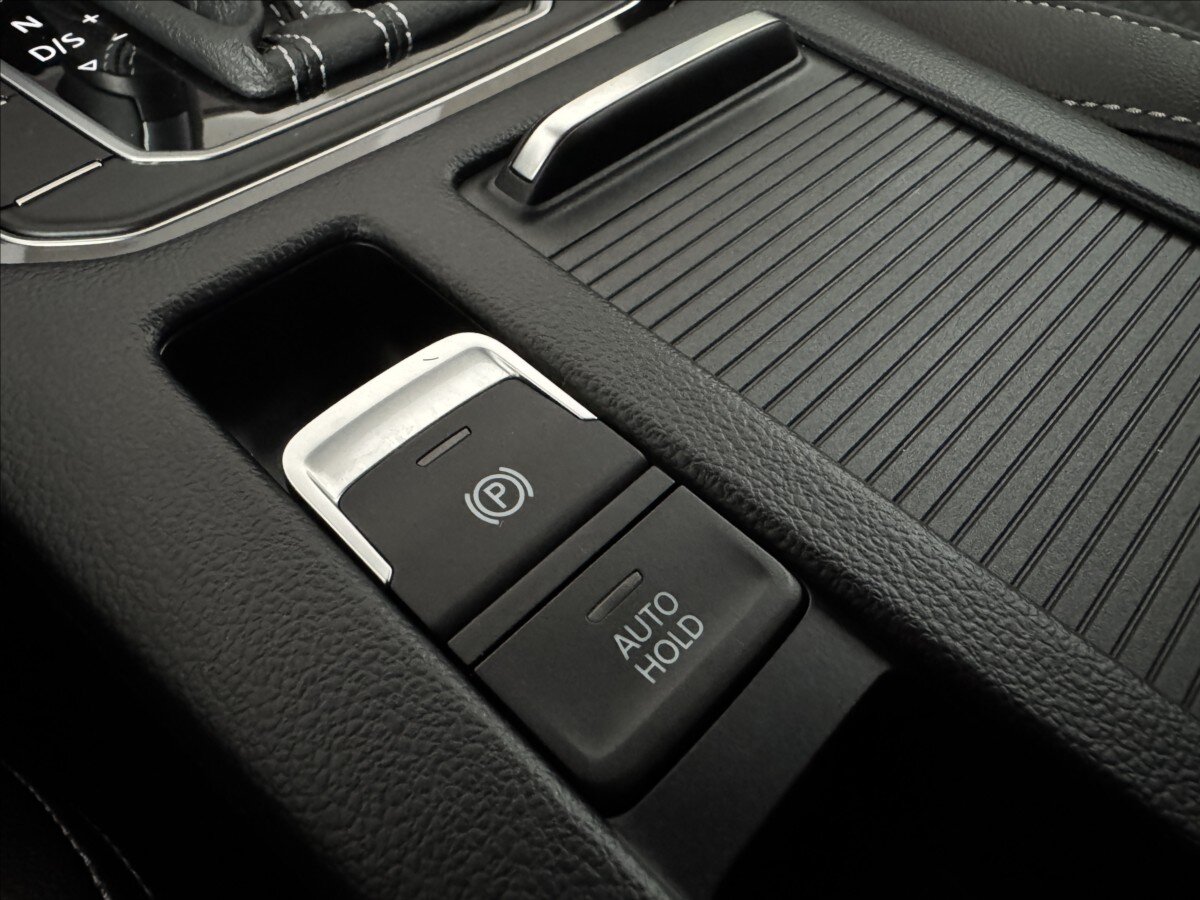 Volkswagen Passat Kombi 2,0 l 110 kw