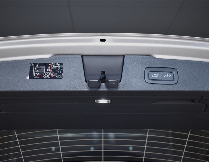 Volvo V60 Kombi 2,0 l 145 kw