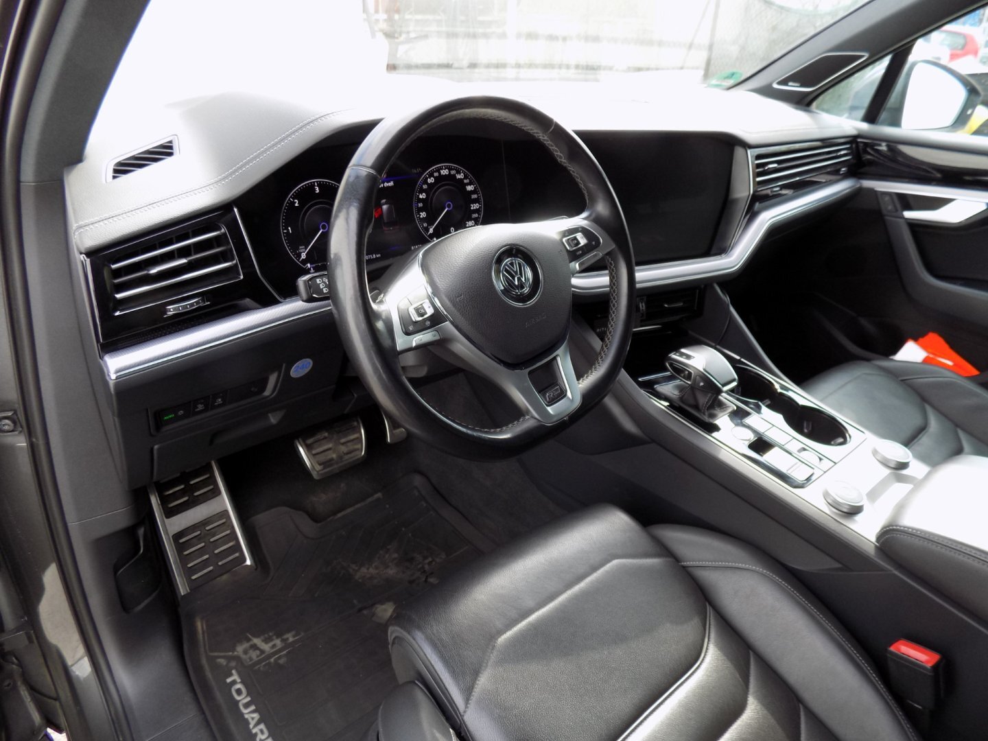 Volkswagen Touareg SUV / Terénní 3,0 l 210 kw