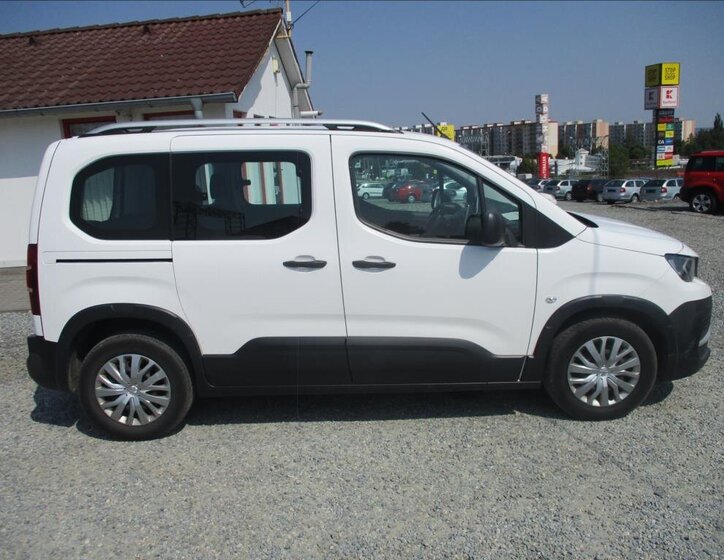 Peugeot Rifter Kombi 1,5 l 96 kw