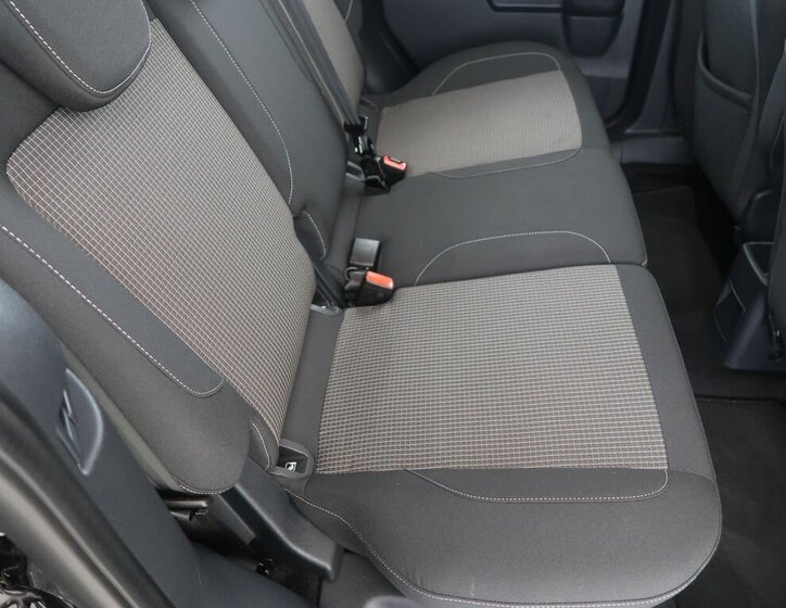 Ford Tourneo Courier VAN / Minibus 999,0 91 kw