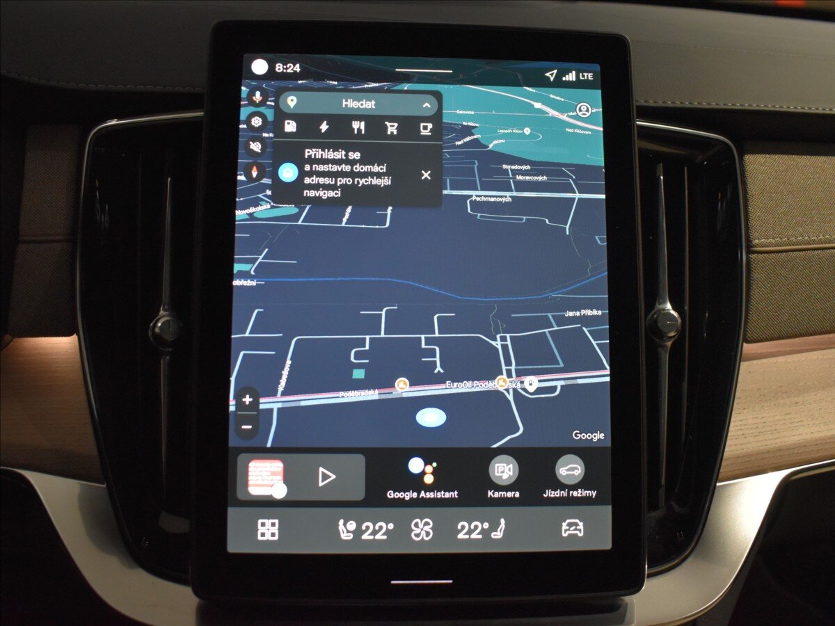 Volvo XC90 SUV / Terénní 2,0 l 335 kw