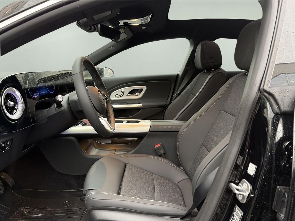 Mercedes-Benz CLA Sedan 0,0 260 kw