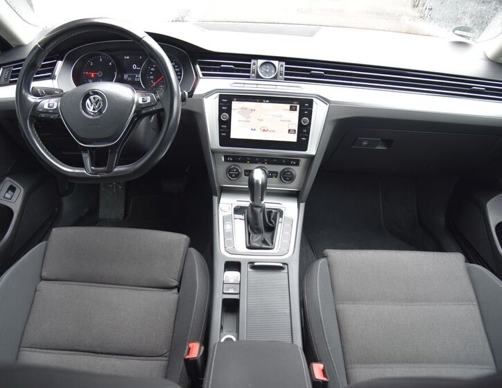 Volkswagen Passat Kombi 2,0 l 110 kw