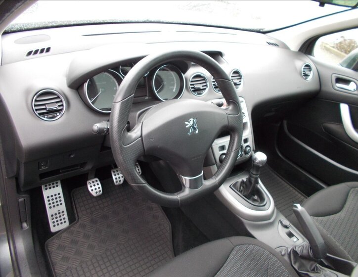 Peugeot 308 Kombi 1,6 l 88 kw